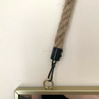 Hängender rechteckiger goldener Spiegel 40 cm