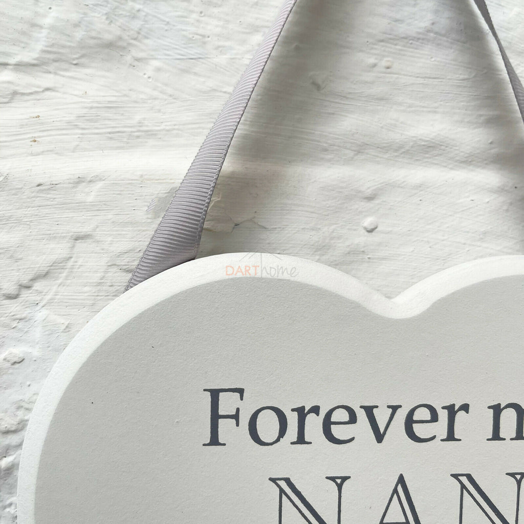 Hängende Plakette „Love Heart Nan &amp; Friend“.