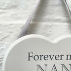 Hängende Plakette „Love Heart Nan &amp; Friend“.