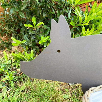 Silhouette Pig Lined Planter