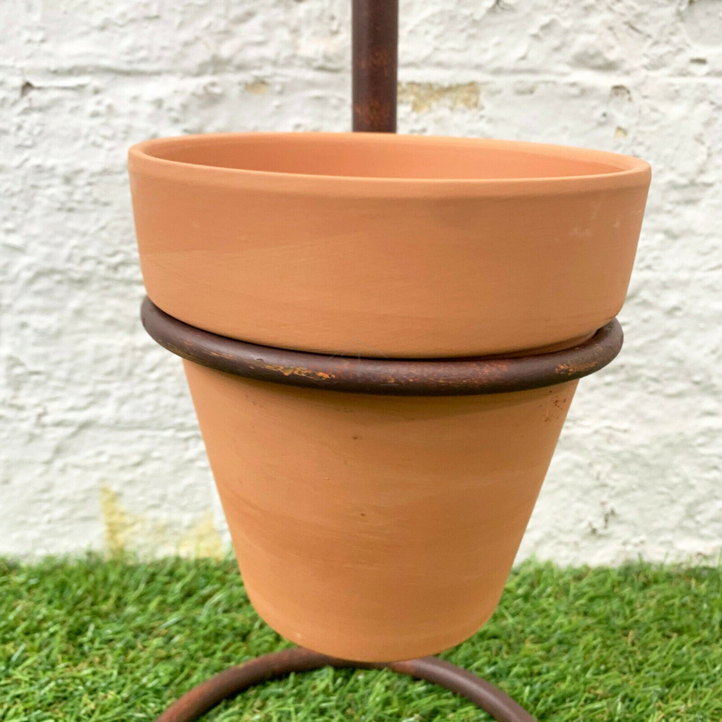 Terracotta Pot With Spade Stand