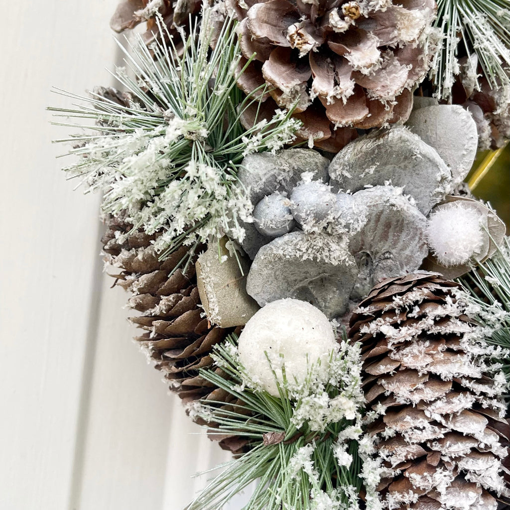 Frosted Pinecone Christmas Wreath 35cm