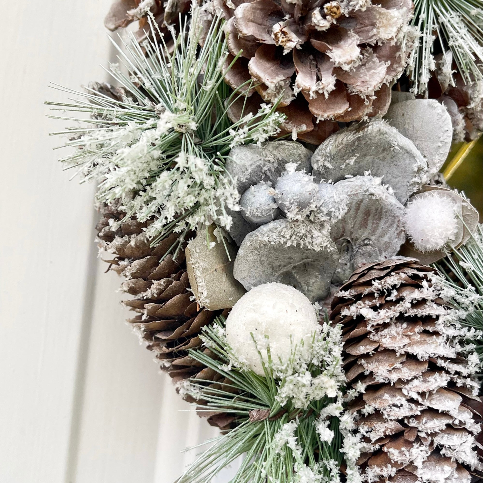 Frosted Pinecone Christmas Wreath 35cm