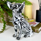 Monochromes Graffiti sitzendes Chihuahua-Ornament