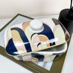 Art-Deco-Butterdose aus feinem Porzellan