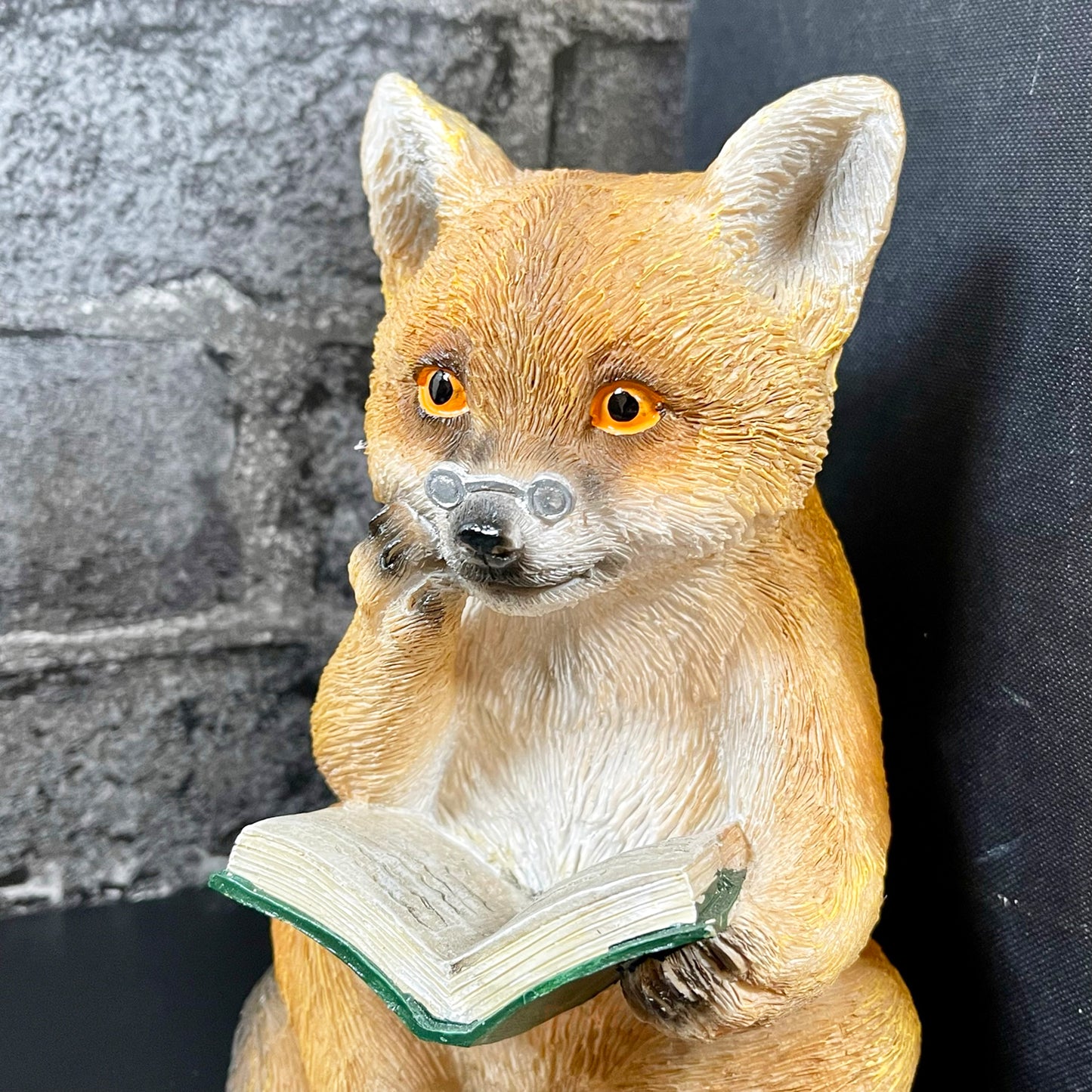 Buchstützen aus Kunstharz zum Lesen von Fuchs- und Bärentieren