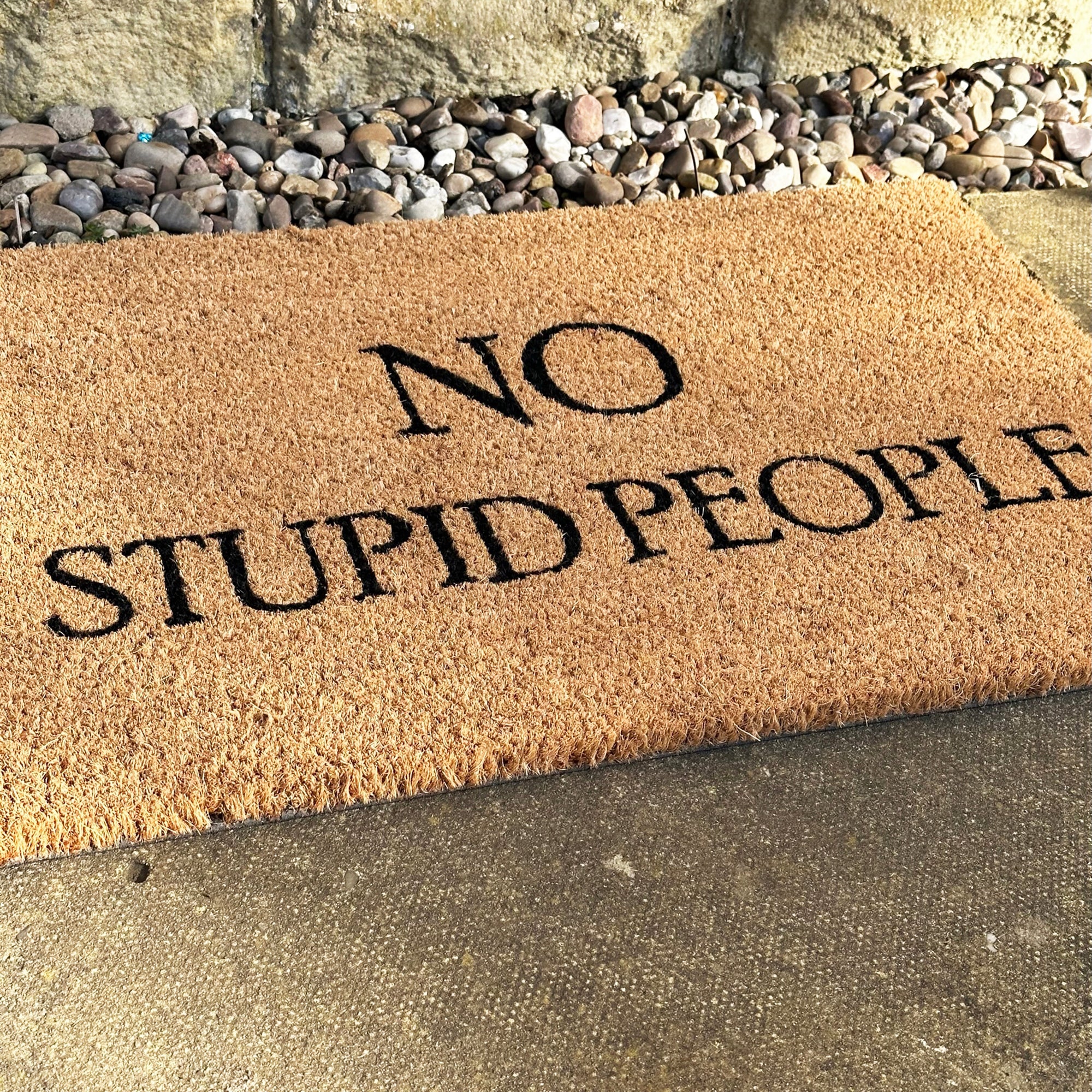 Fußmatte „No Stupid People“ aus Kokosfaser