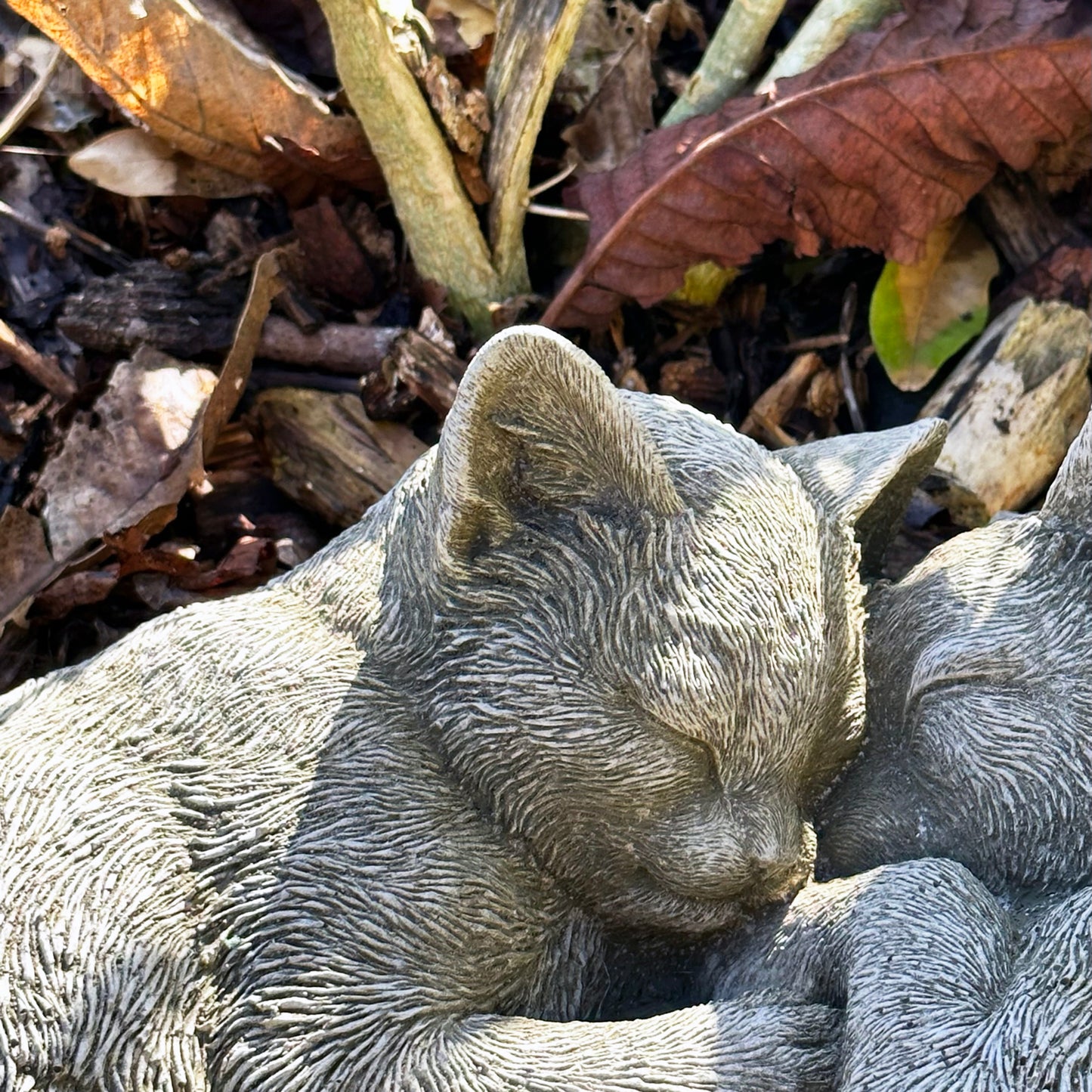 Stone Cuddling Love Cats Sculpture