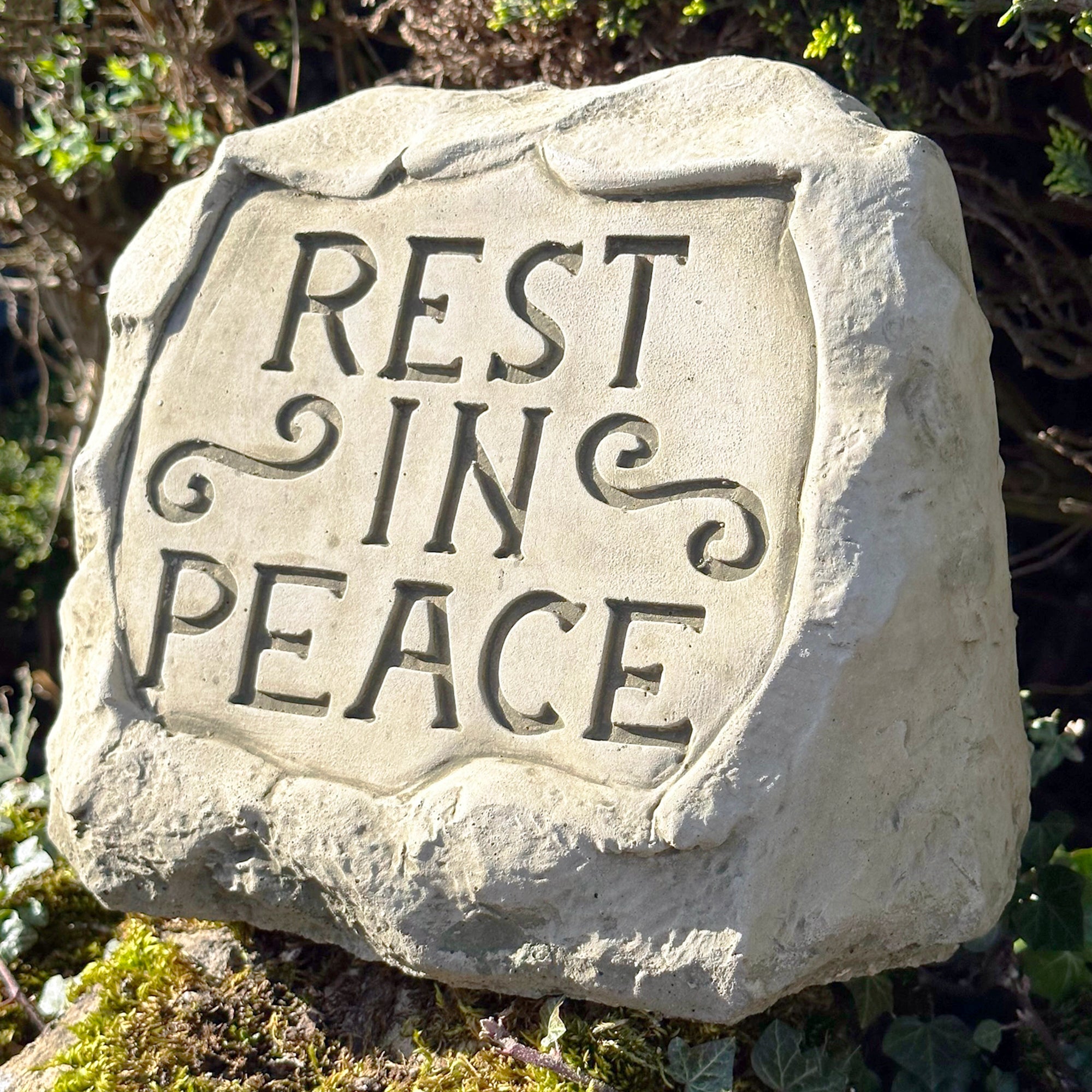 Steinerne Ruhe-in-Frieden-Block-Gedenkstatue