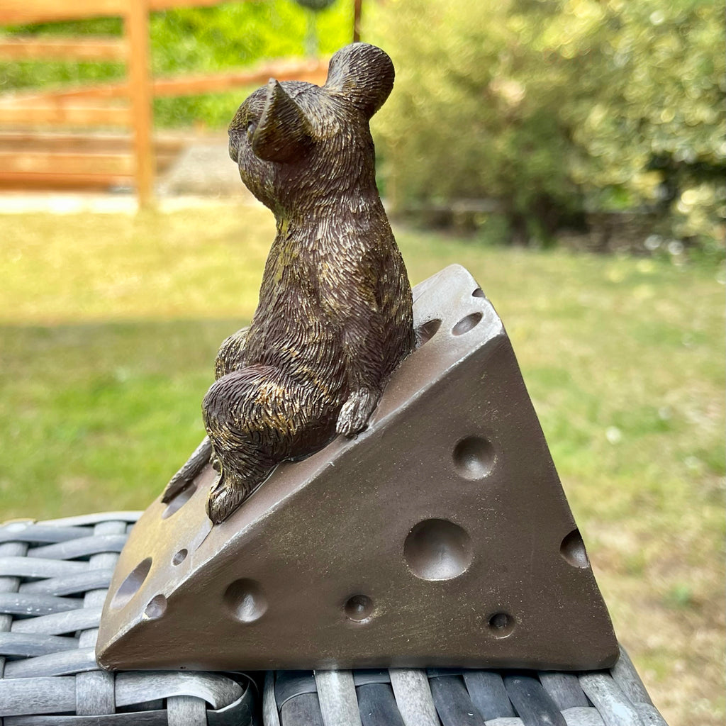 Goldene Maus auf Käse-Ornament, 12 cm