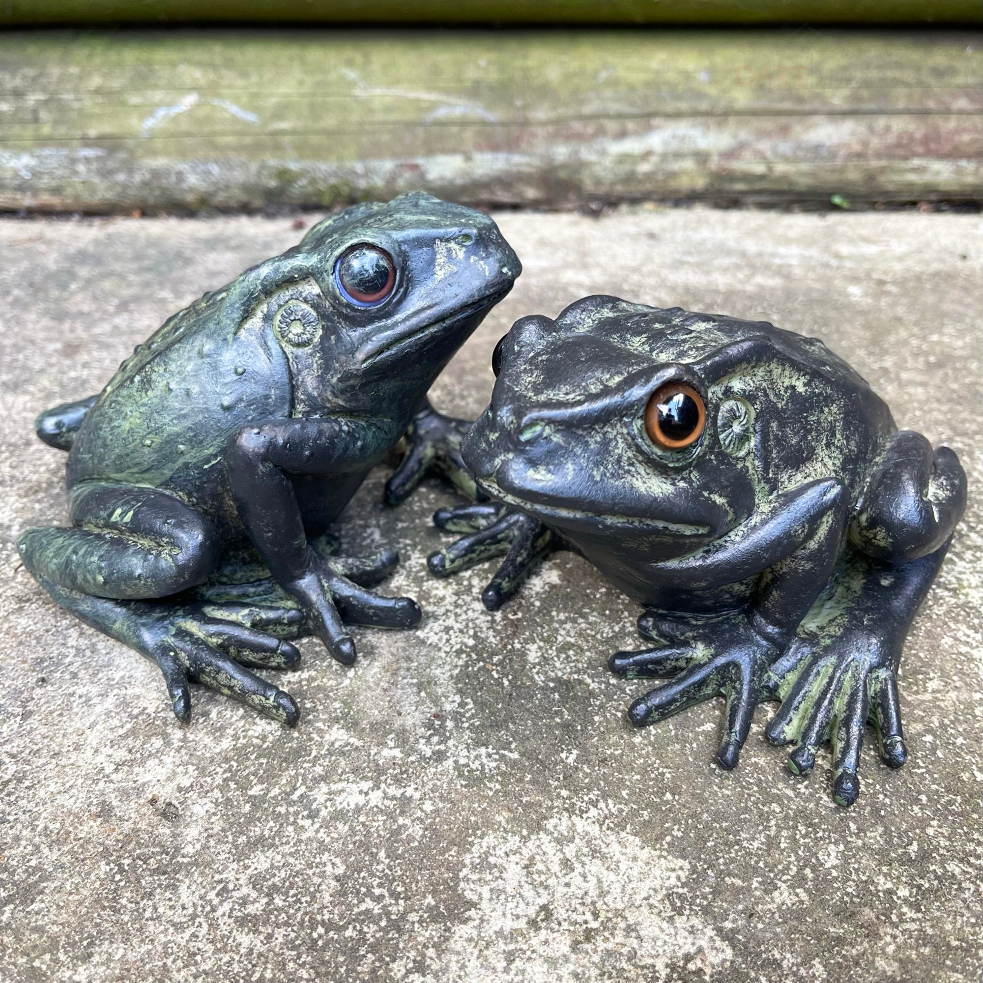 Set mit 2 grünen Froschornamenten