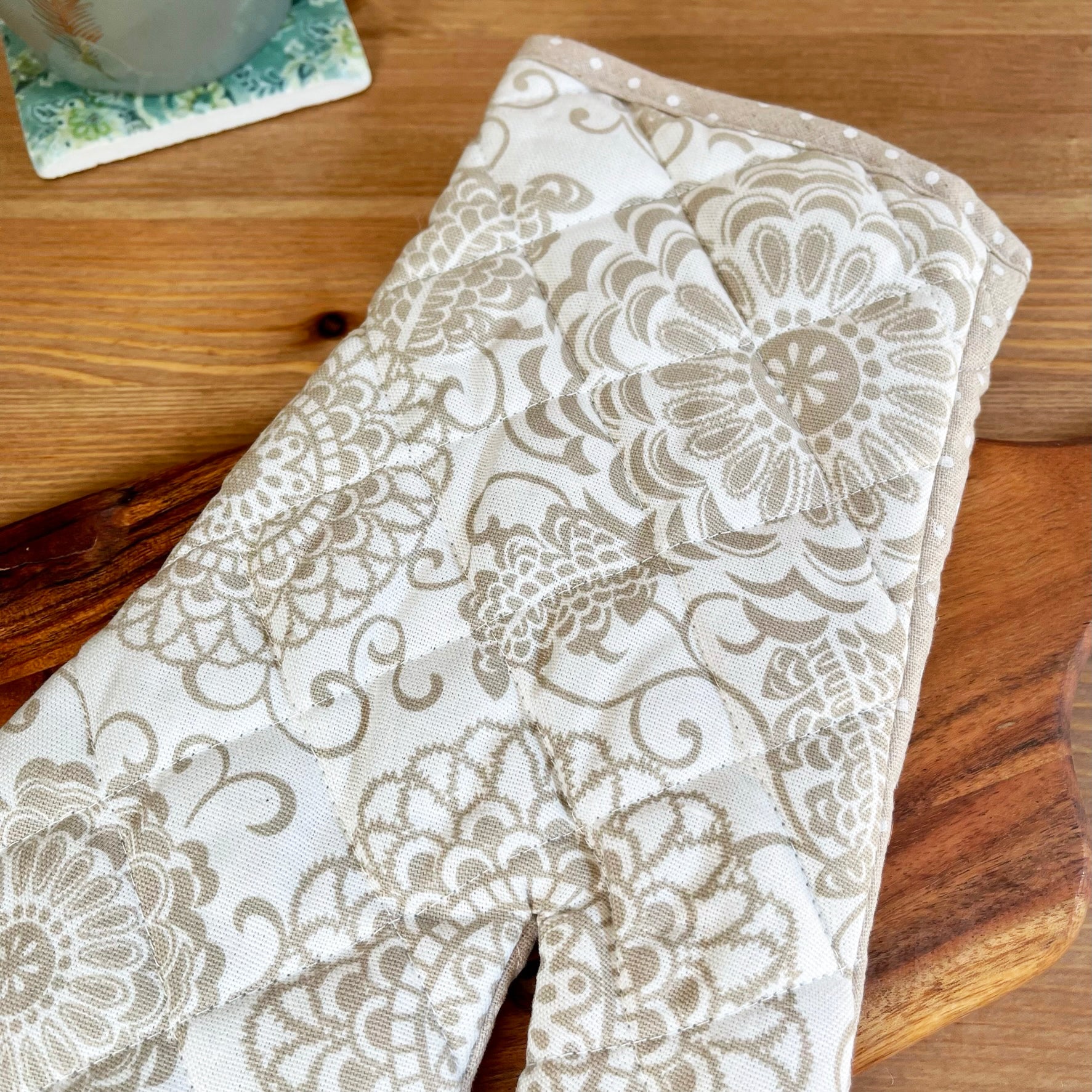 Spiralförmige Stulpen mit Blumenmuster, 2er-Set