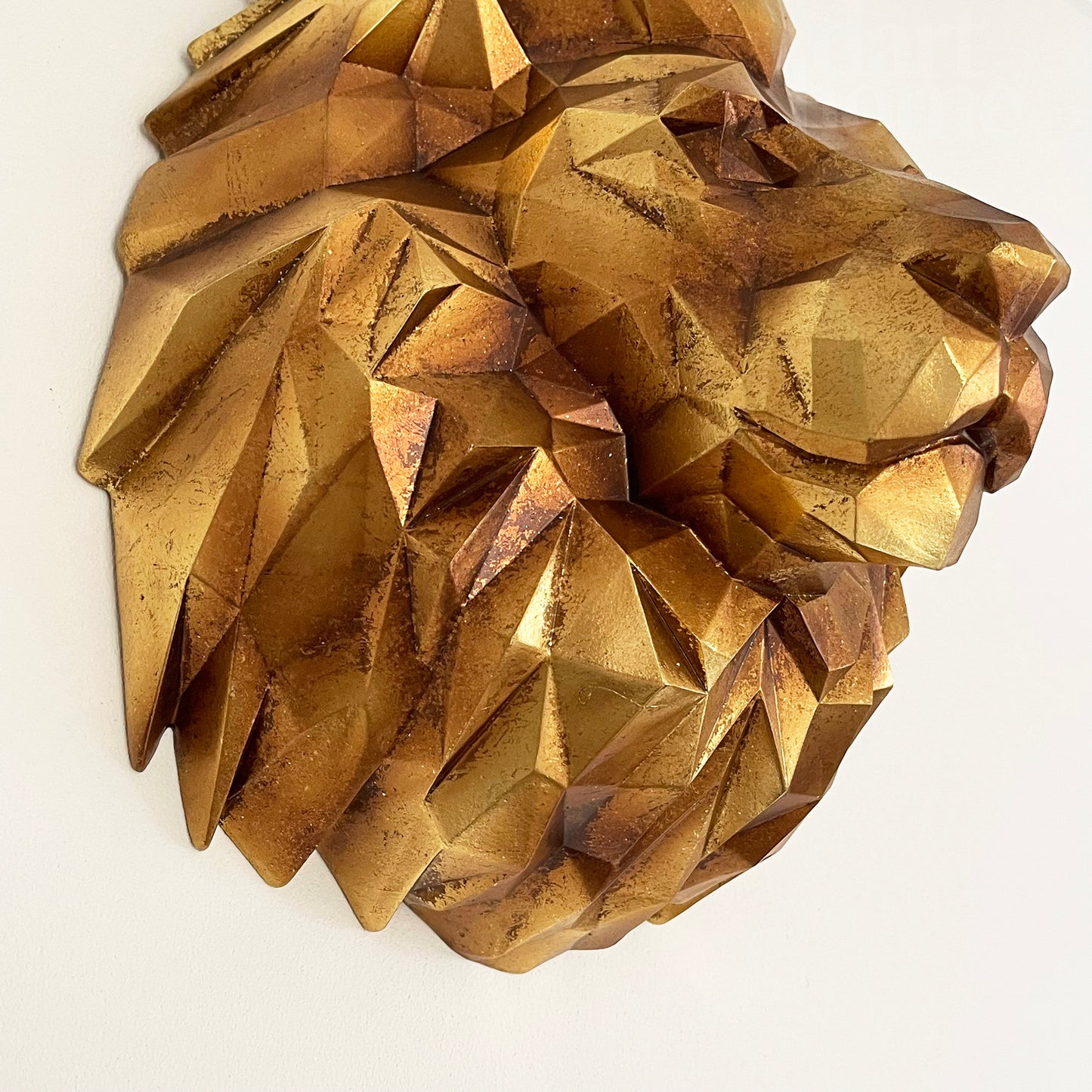 Geometric Gold Lions Wall Head