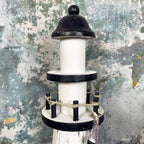 Weißer hölzerner Leuchtturm, nautisches Ornament