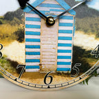 Runde Wanduhr „Strandhütte“, 20 cm