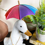 Bunte Enten- und Babyfigur – Familie, wo der Regenbogen beginnt