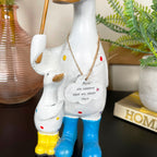 Regenbogen-Ente und Baby-Figur – Mütter sind Regenbogen