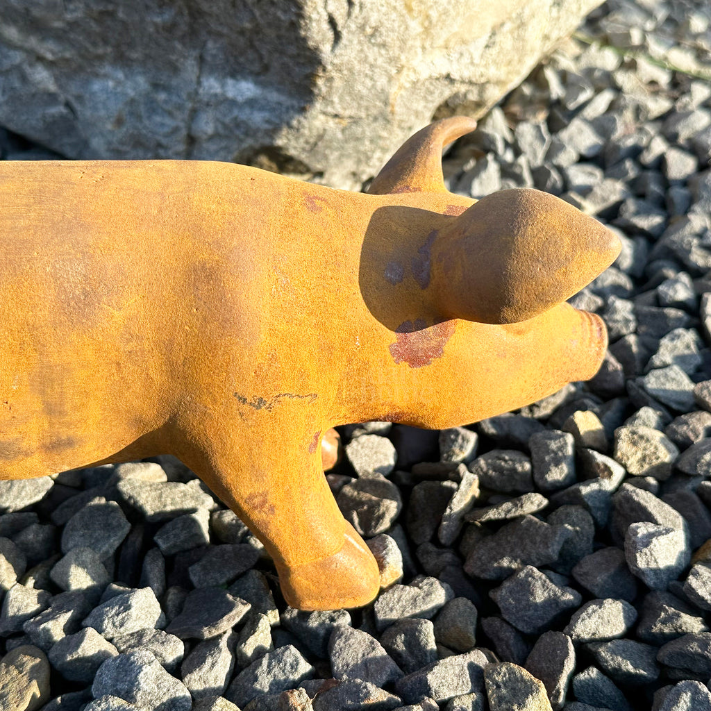 Rust Cast Iron Pig Garden Statue 31cm