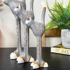 Set mit 3 großen grauen Katzenfiguren aus Holz