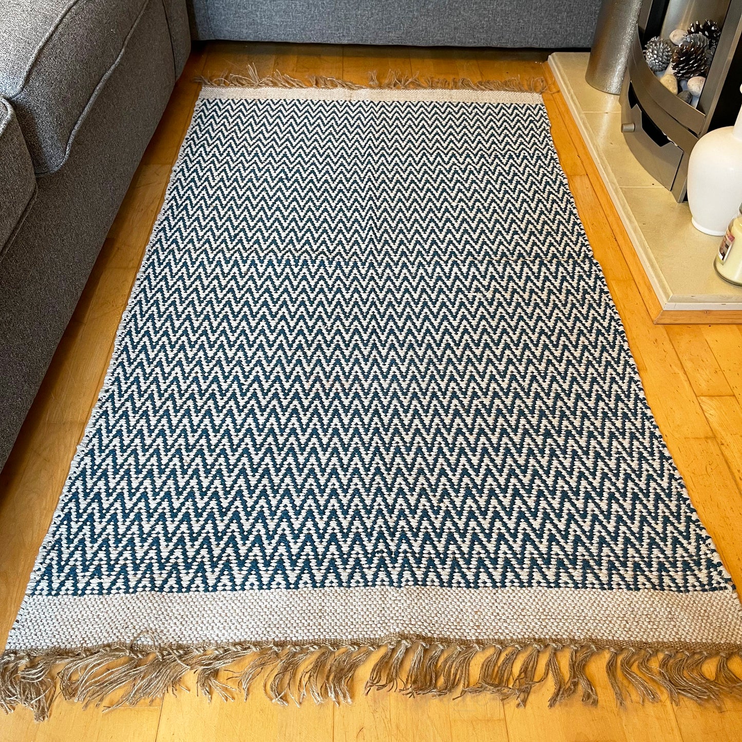 Blue Geometric Rug 90x150cm