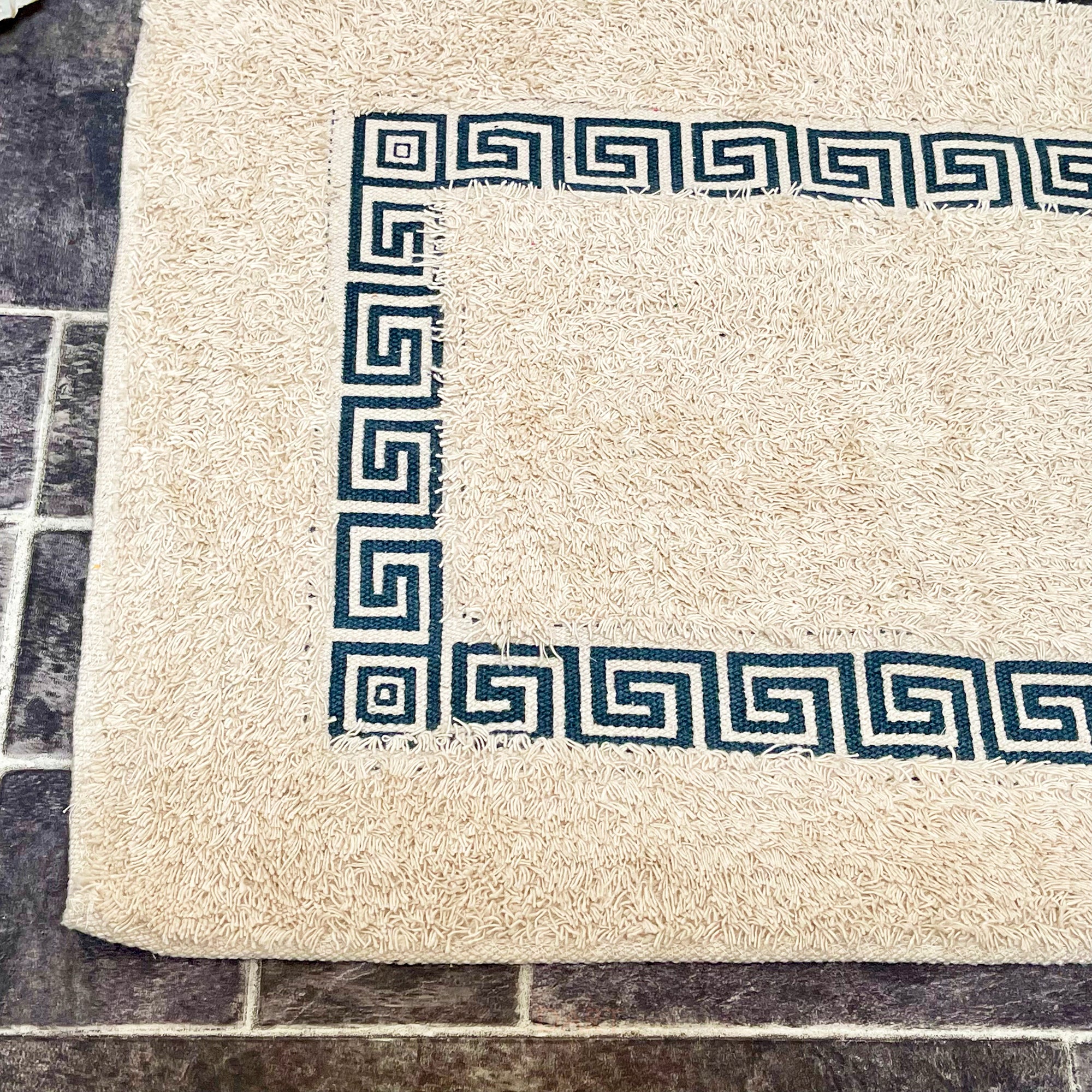 100% Cotton Cream Blue Greek Maze Bath Mat 60cmx40cm