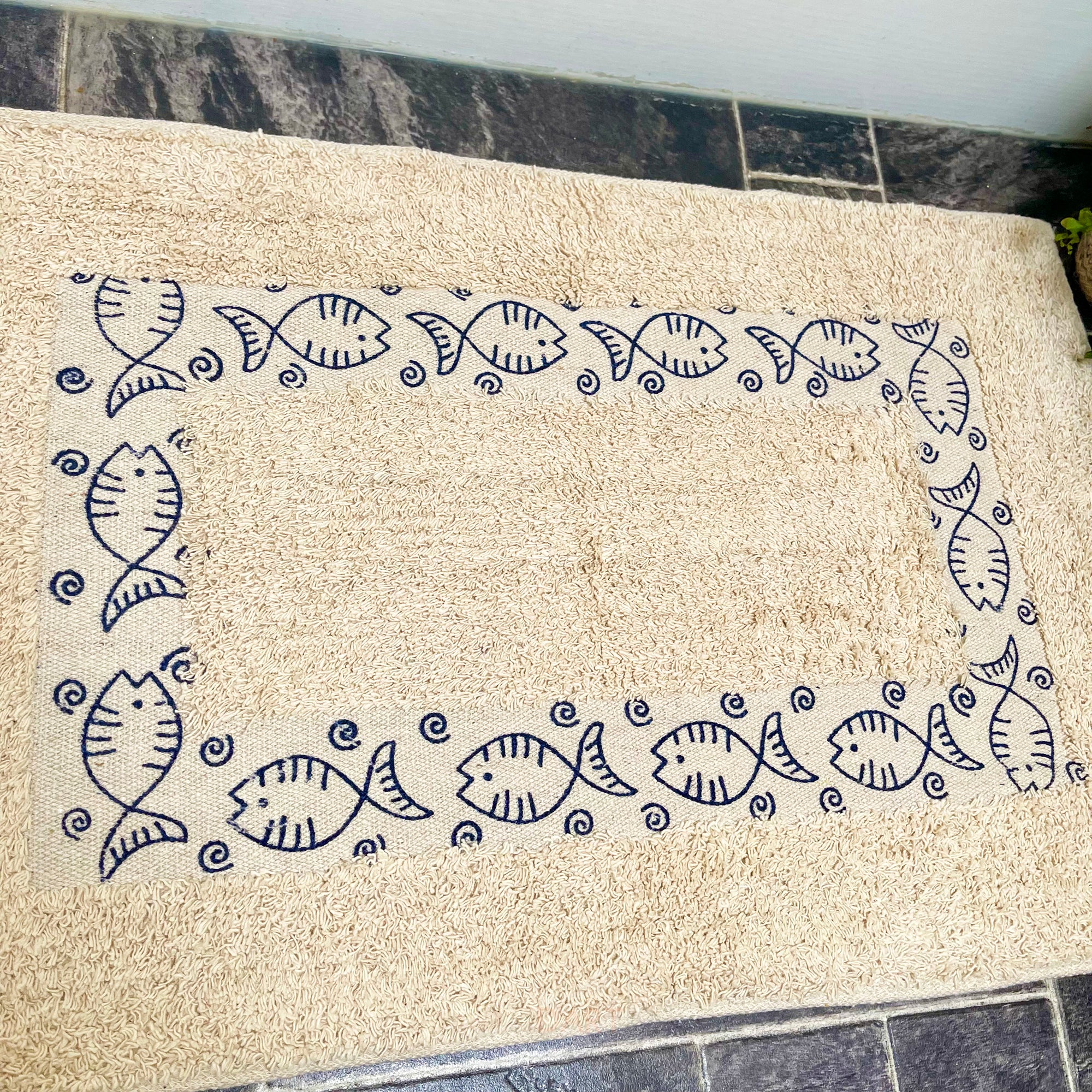 100% Cotton Fish Bath Mat 60x40cm