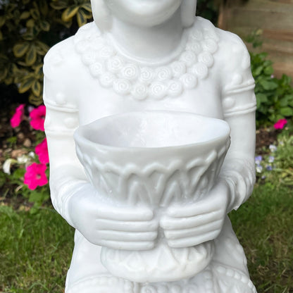 Marmor-Thai-Prinzessin-Gartenskulptur