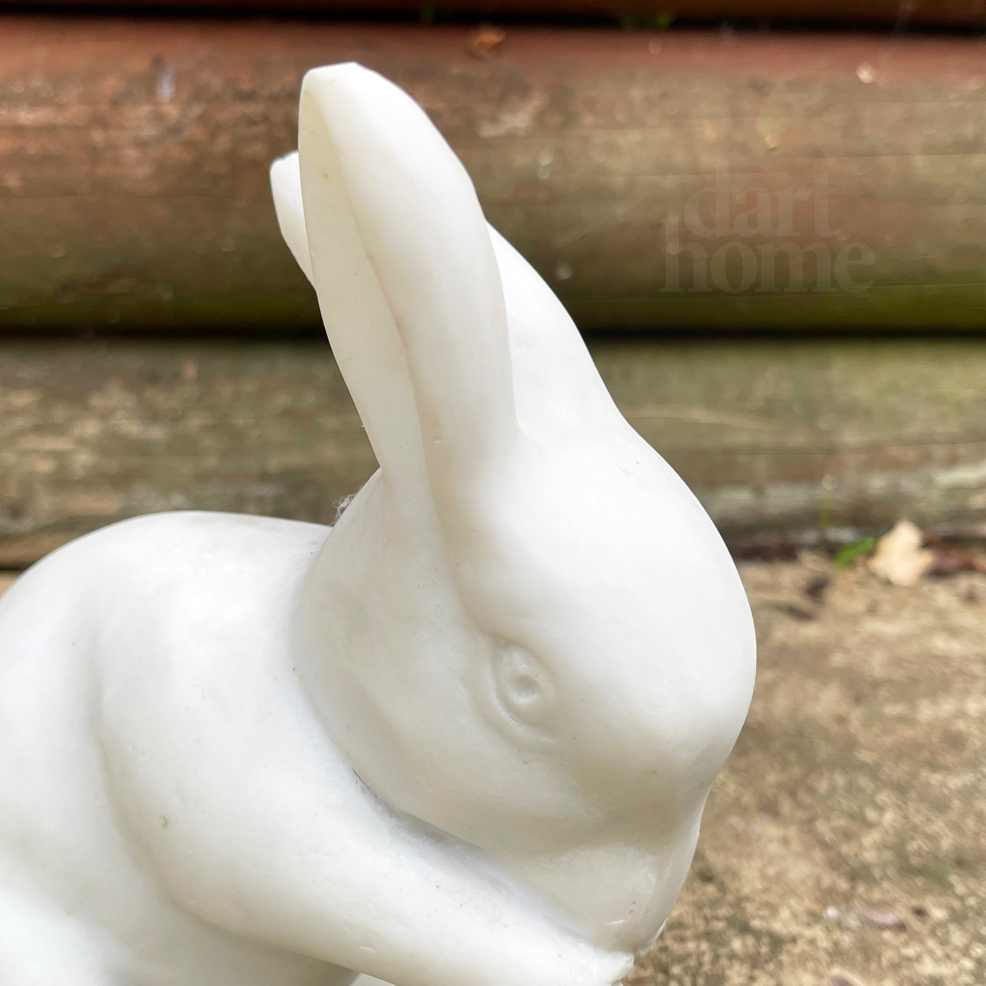Marble Daisy Rabbit Garden Sculpture
