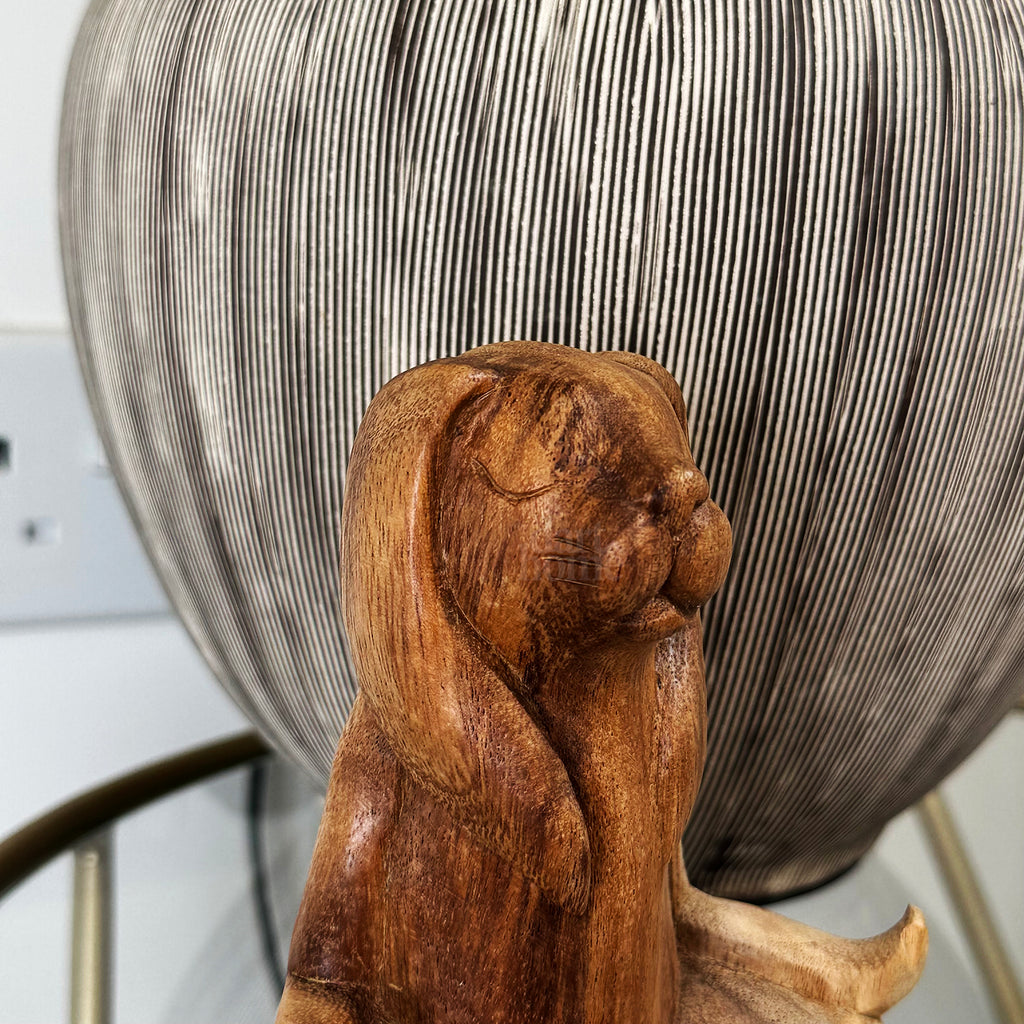 Holz-Lotus-Pose-Yoga-Häschen-Skulptur