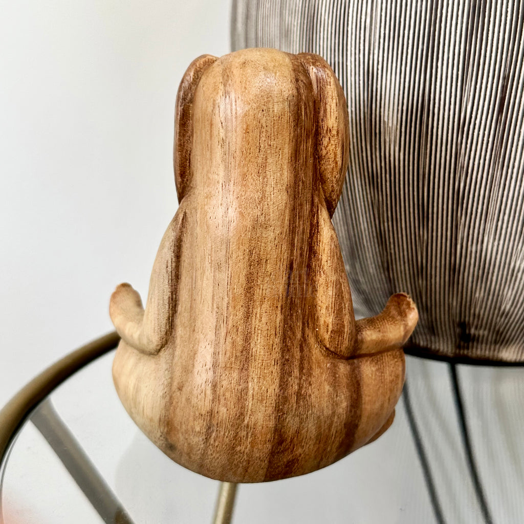 Holz-Lotus-Pose-Yoga-Häschen-Skulptur