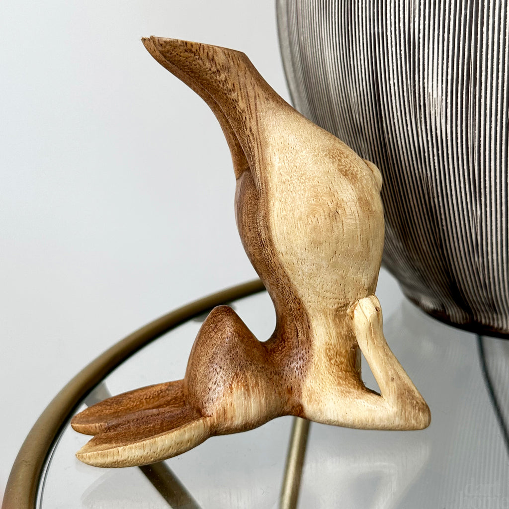Holz-Schulterständer Yoga-Häschen-Skulptur