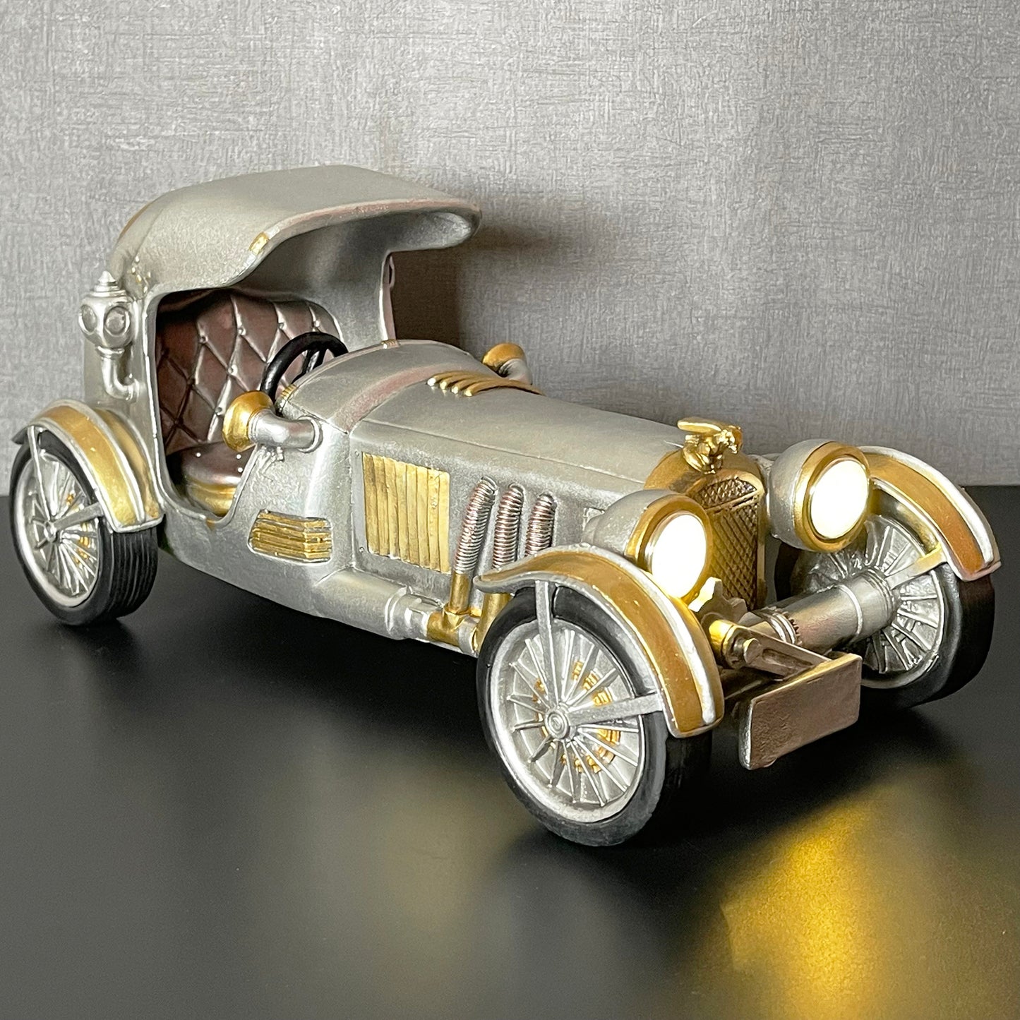 Silbernes Steampunk-Autoornament