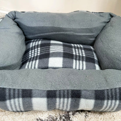 Grey Tartan Dog Bed 44cm x 34cm