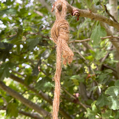 Hängendes Faultier-Gartenornament aus Kunstharz