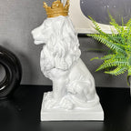 Weißer königlicher Löwe mit goldener Krone, Statue 13 x 26 x 16 cm