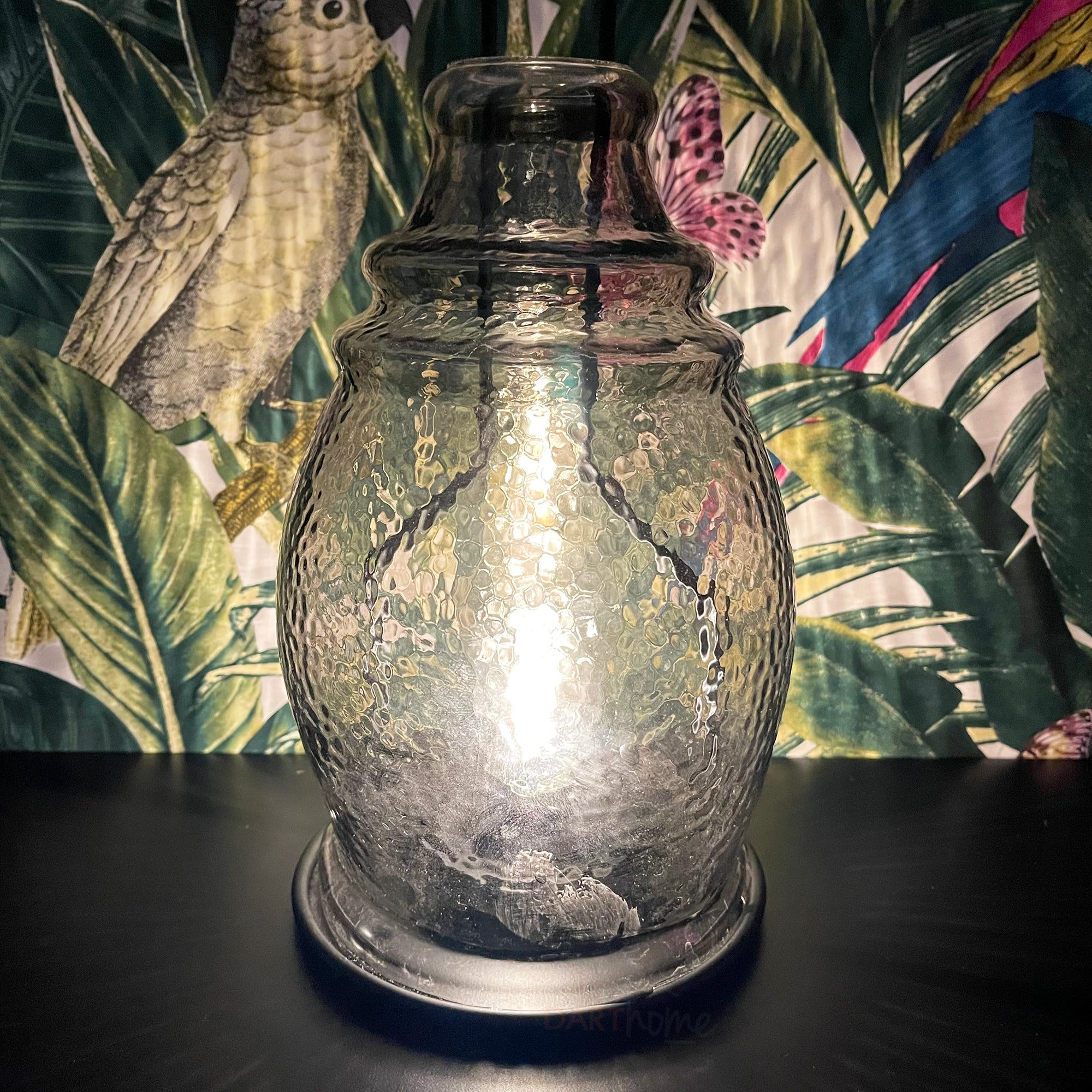 LED-Hurricane-Laterne aus gehämmertem Glas