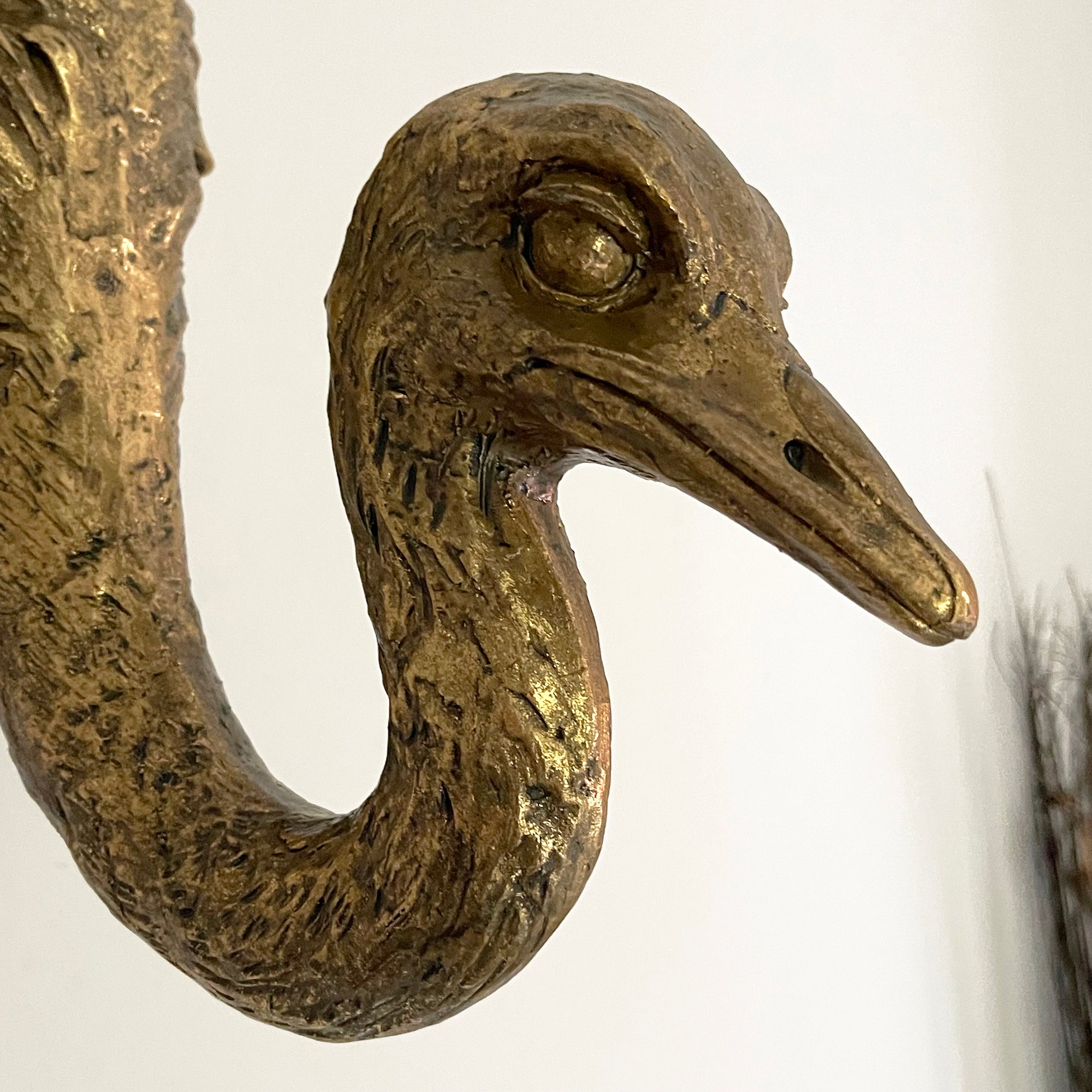 Goldene Strauß-Wanddekoration
