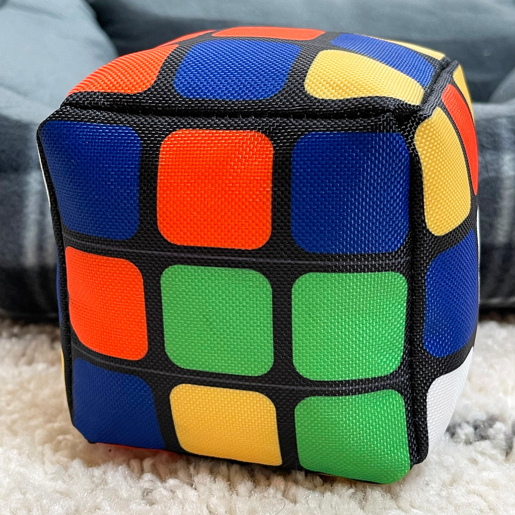Retro-Puzzle-Würfel, weiches, quietschendes Hundespielzeug