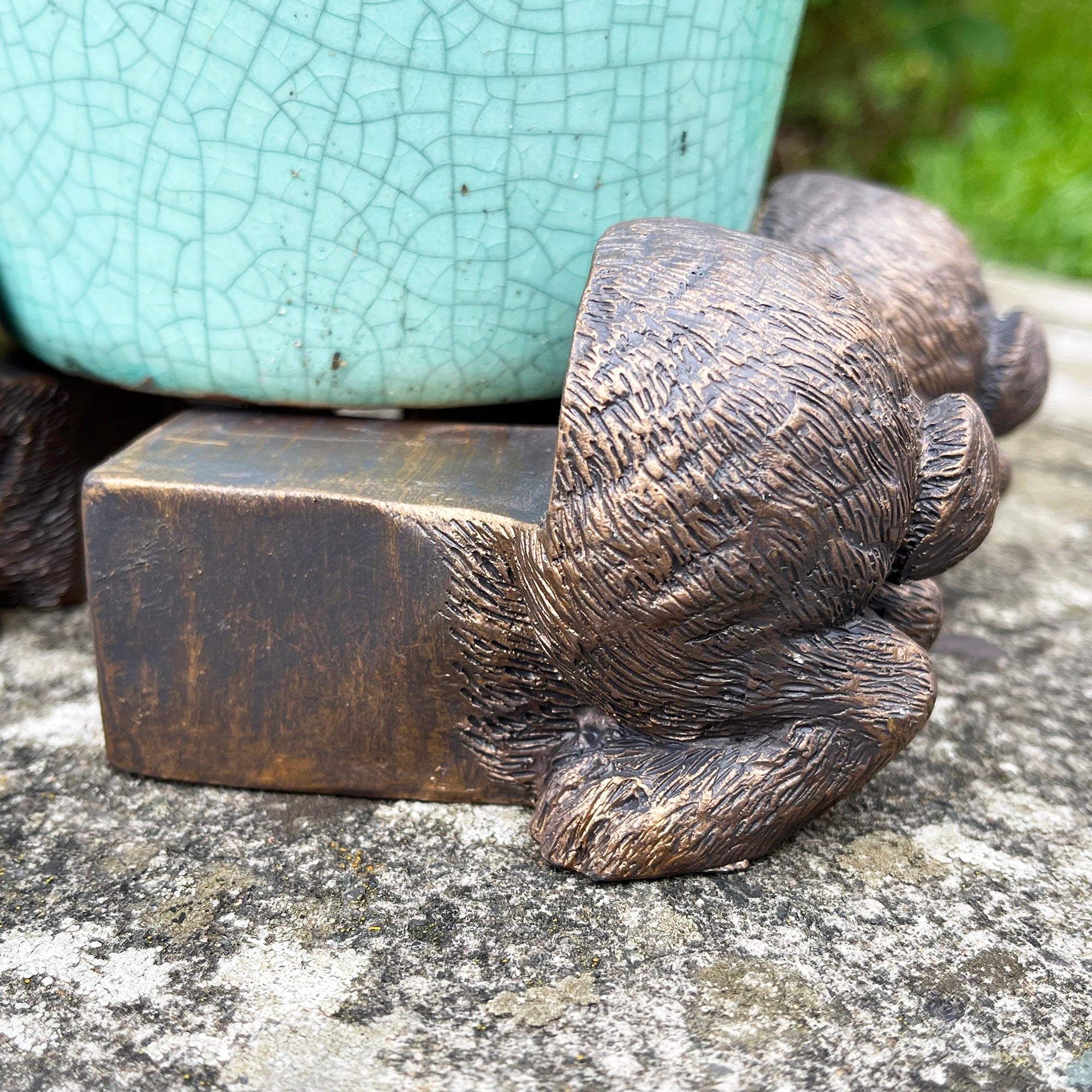 Set Of 3 Rabbit Plant Pot Feet