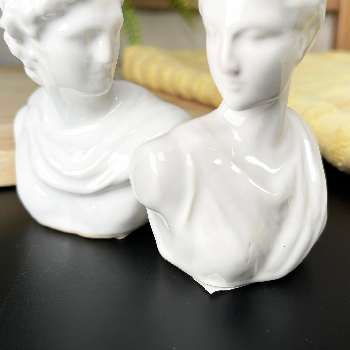 Roman Bust Salt & Pepper Shakers Set