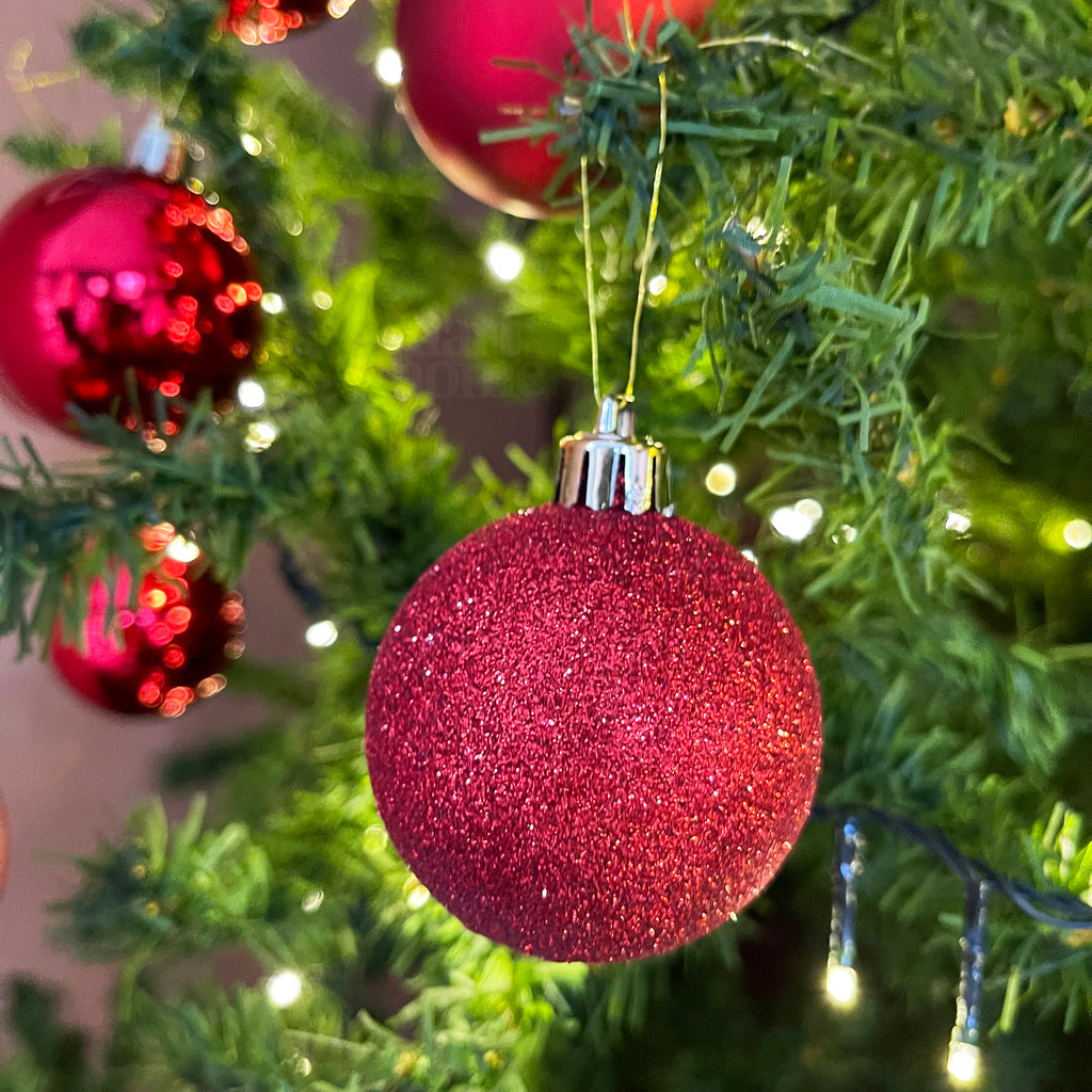 Pack Of 10 Red Tree Baubles