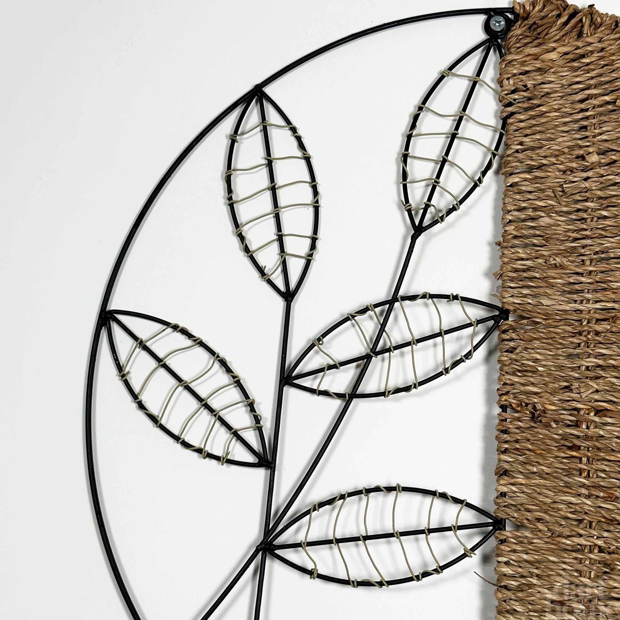 Woven Rattan Leaf Wall Deco 50x50cm
