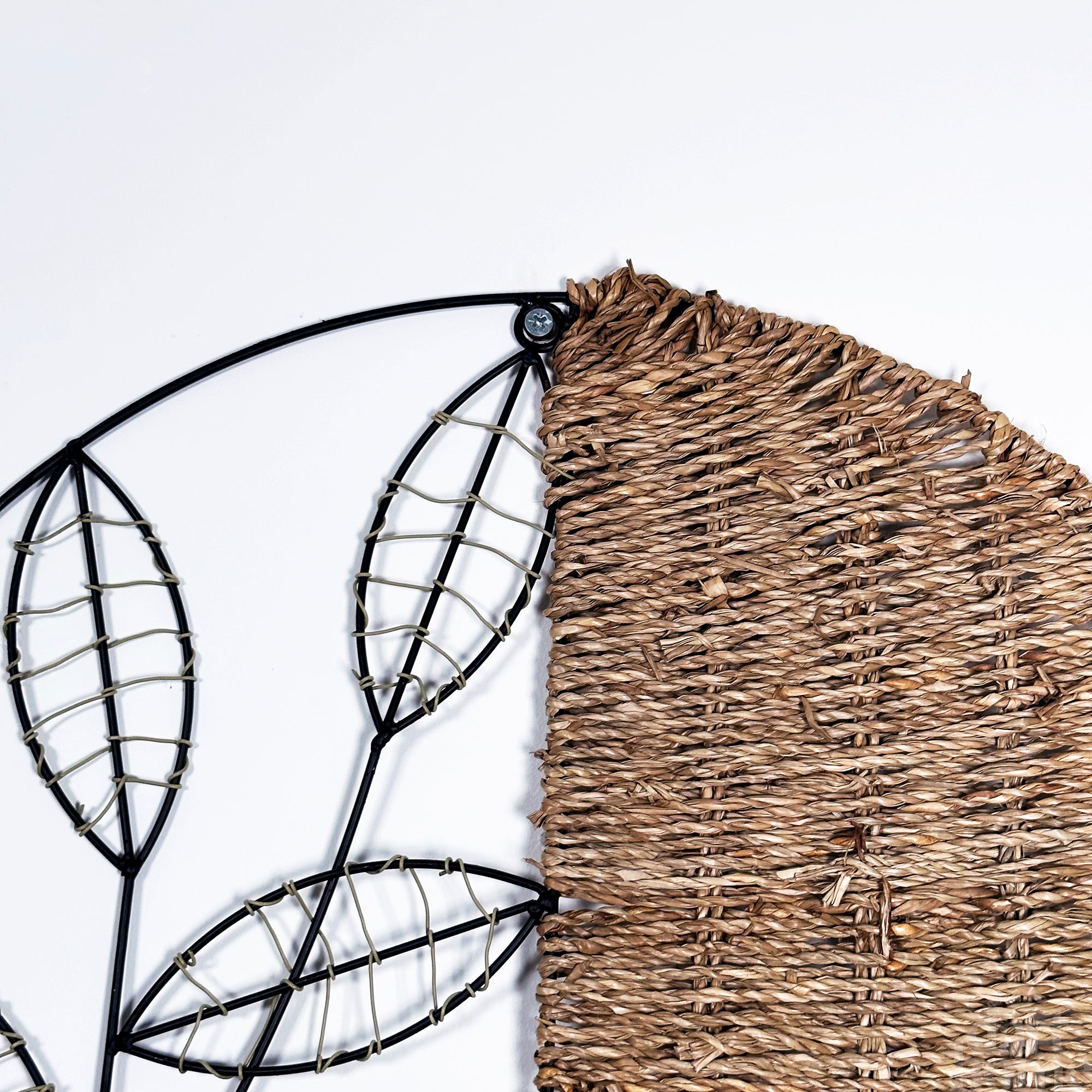 Woven Rattan Leaf Wall Deco 50x50cm
