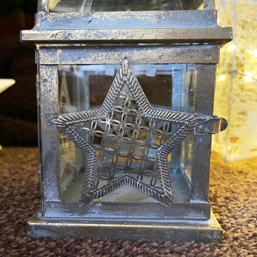 Vintage Star Hurricane Lantern 12x22cm