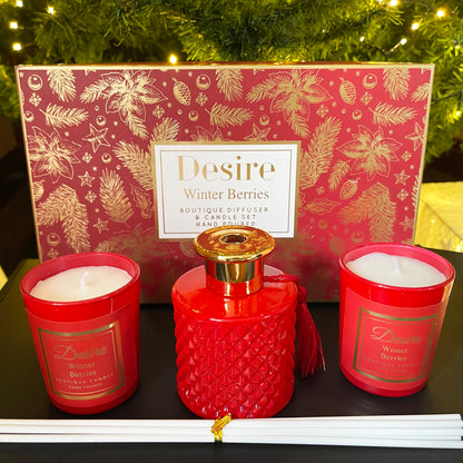 Winter Berries Christmas Candle Diffuser Gift Set