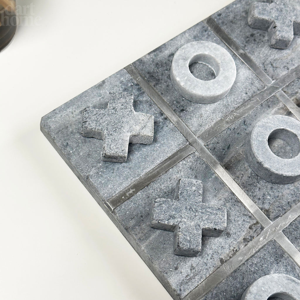 Graues Marmor-Tic-Tac-Toe-Spiel