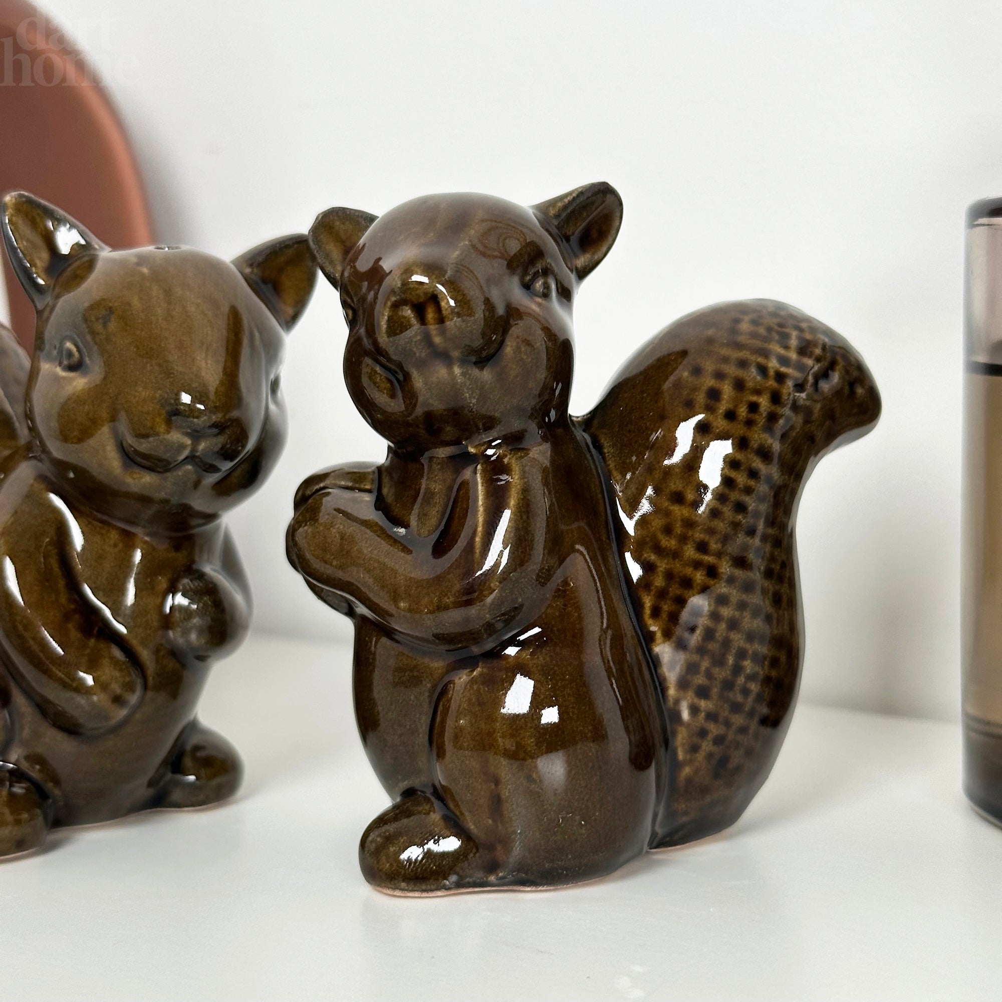 Reactive Glaze Squirrel Salt And Pepper Set