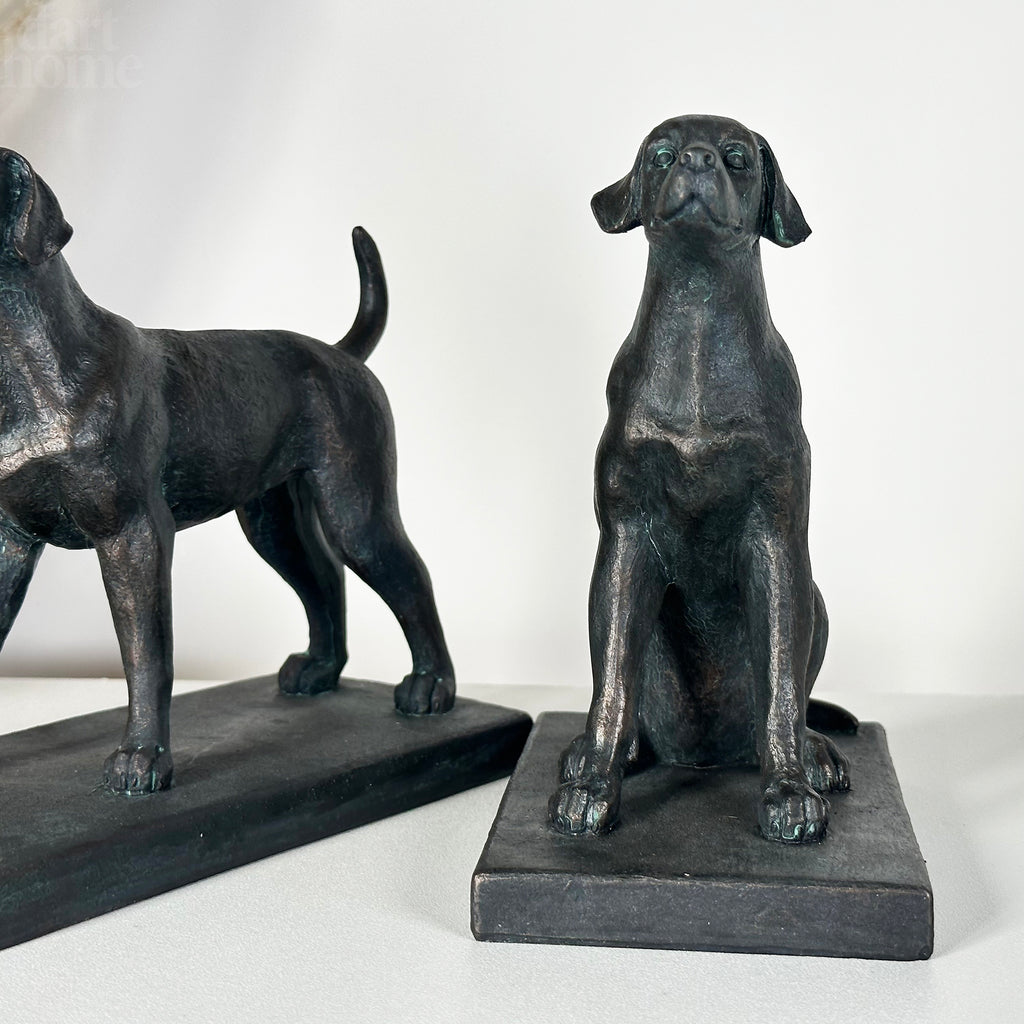 Paar Hunde-Buchstützen