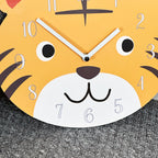 Tigerkopf-Kinderwanduhr