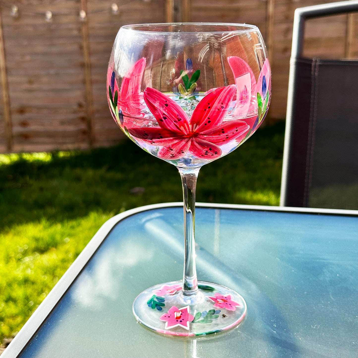 Hand Painted Pink Lily Balloon Gin Glass